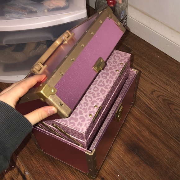 makeup case!! - Picture 7 of 7